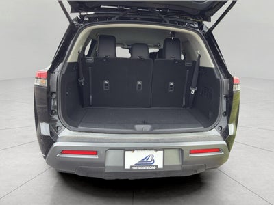 2026 Nissan Pathfinder SL 4WD