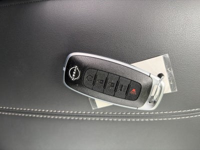 2026 Nissan Pathfinder SL 4WD