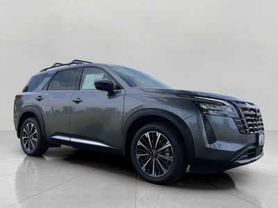 2026 Nissan Pathfinder Platinum 4WD