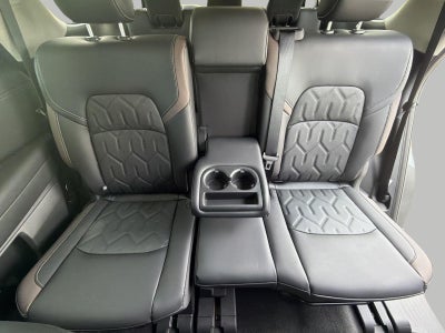 2026 Nissan Pathfinder Platinum 4WD