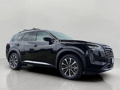 2026 Nissan Pathfinder Platinum 4WD