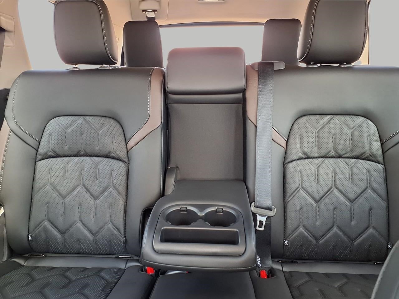 2026 Nissan Pathfinder Platinum 4WD