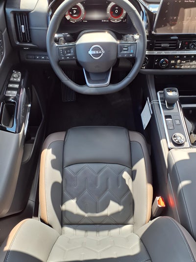 2026 Nissan Pathfinder Platinum 4WD