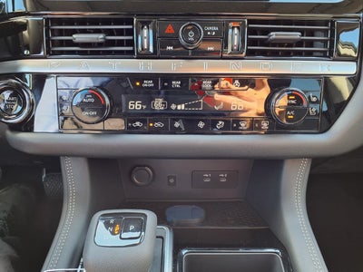 2026 Nissan Pathfinder Platinum 4WD