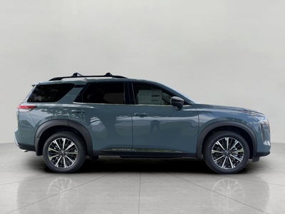 2026 Nissan Pathfinder Platinum 4WD