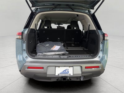 2026 Nissan Pathfinder Platinum 4WD