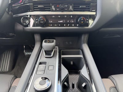 2026 Nissan Pathfinder Platinum 4WD