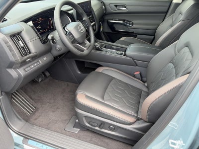2026 Nissan Pathfinder Platinum 4WD