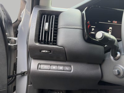 2026 Nissan Pathfinder Platinum 4WD