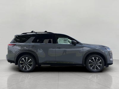 2026 Nissan Pathfinder Platinum 4WD
