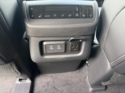 2026 Nissan Pathfinder Platinum 4WD