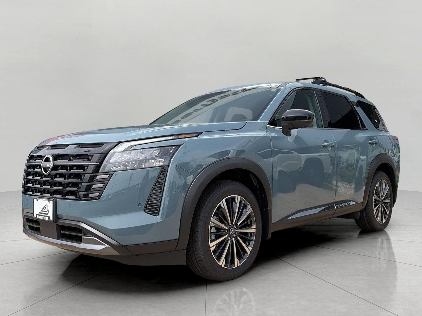 2026 Nissan Pathfinder Platinum 4WD