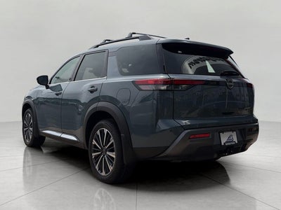 2026 Nissan Pathfinder Platinum 4WD