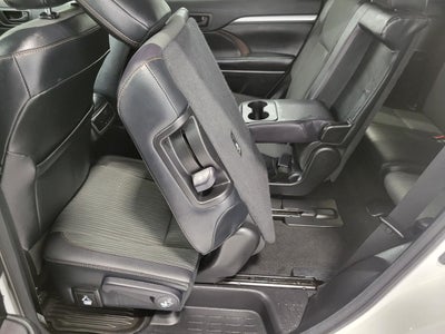 2018 Toyota Highlander LE V6 AWD