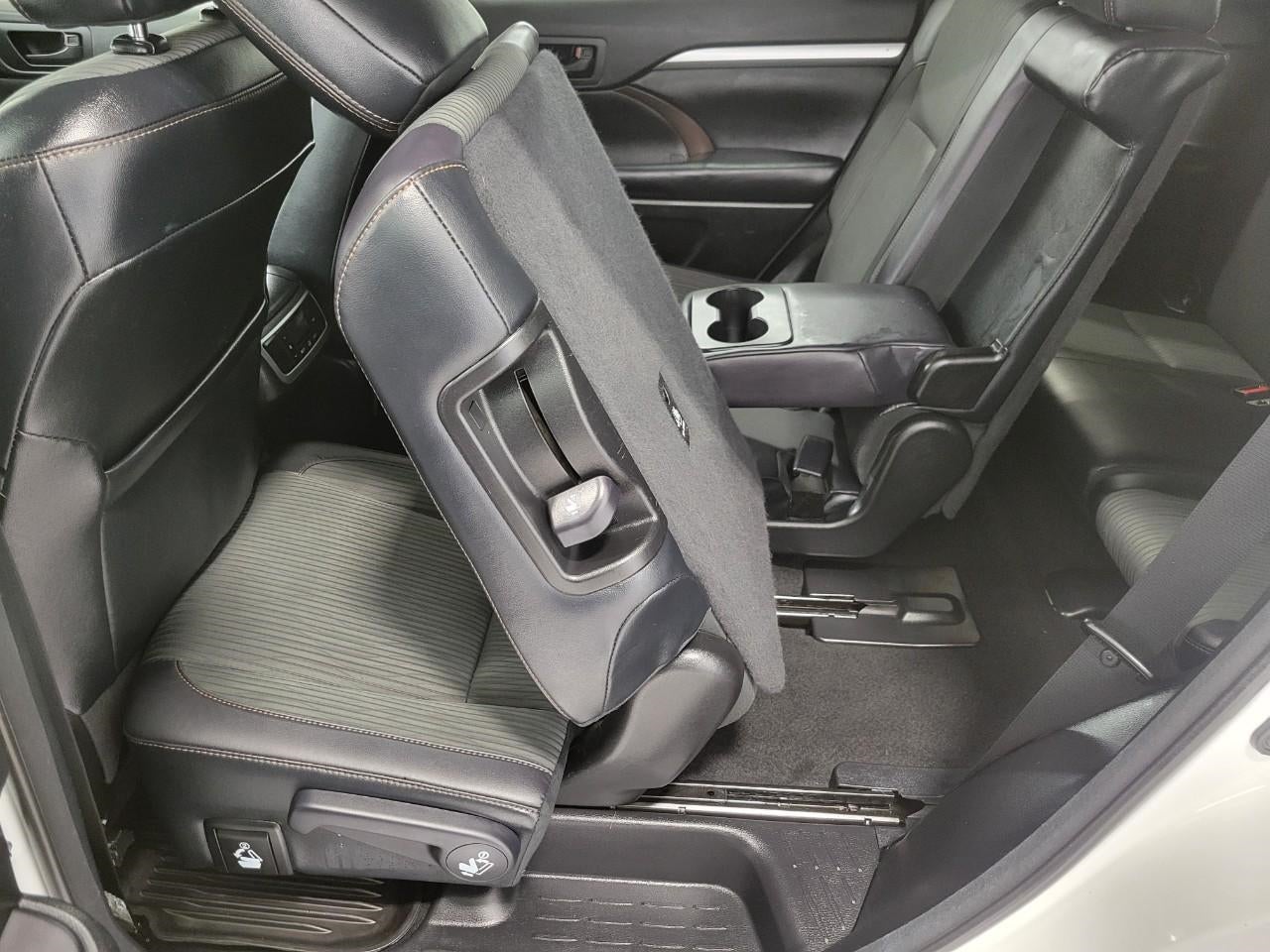 2018 Toyota Highlander LE V6 AWD