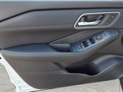 2026 Nissan Rogue AWD Platinum