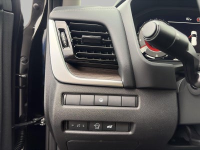 2026 Nissan Rogue AWD Platinum