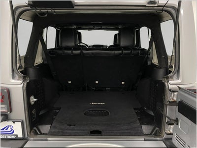 2015 Jeep Wrangler Unlimited 4WD 4dr Sahara