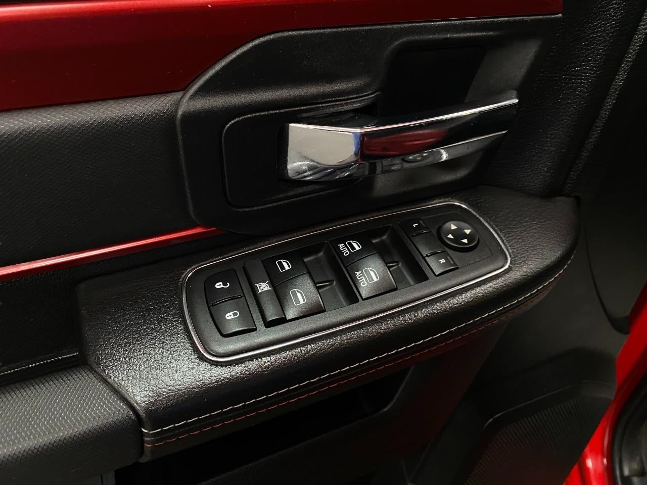 2018 RAM 1500 Rebel 4x4 Crew Cab 5'7 Box