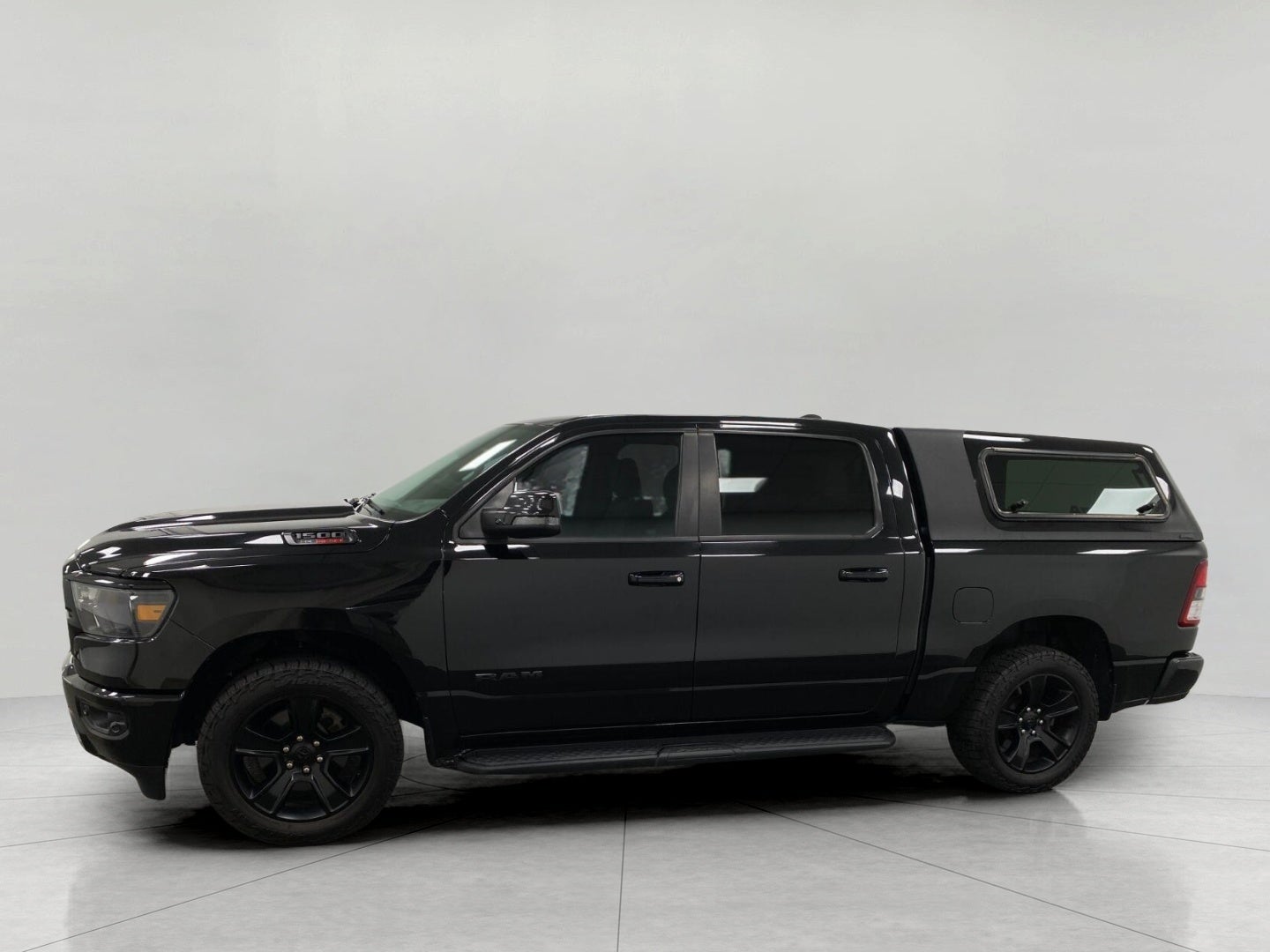 2023 RAM 1500 Lone Star 4x4 Crew Cab 5'7 Box