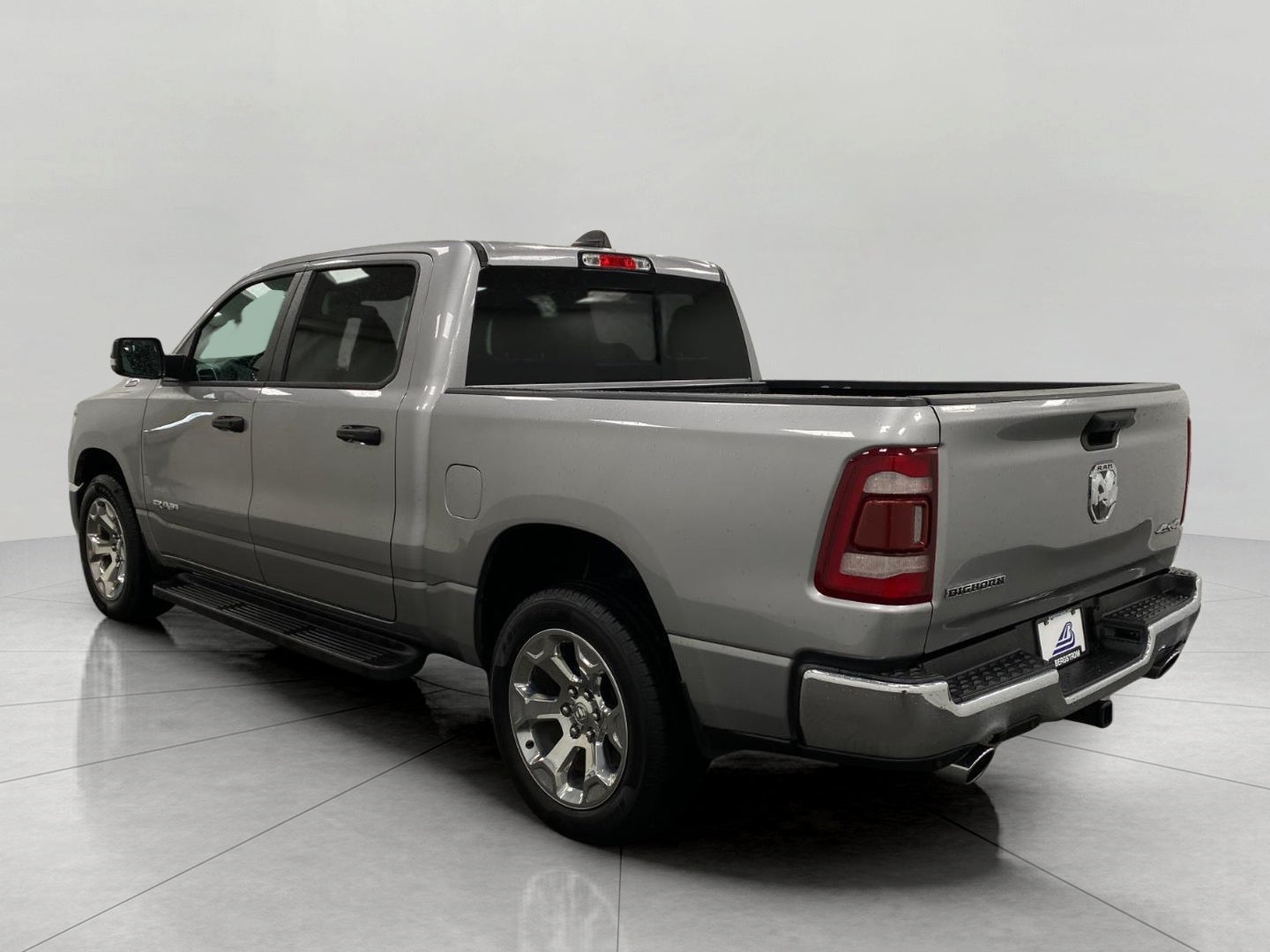 2023 RAM 1500 Big Horn 4x4 Crew Cab 5'7 Box