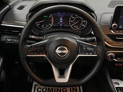 2025 Nissan Altima SV FWD