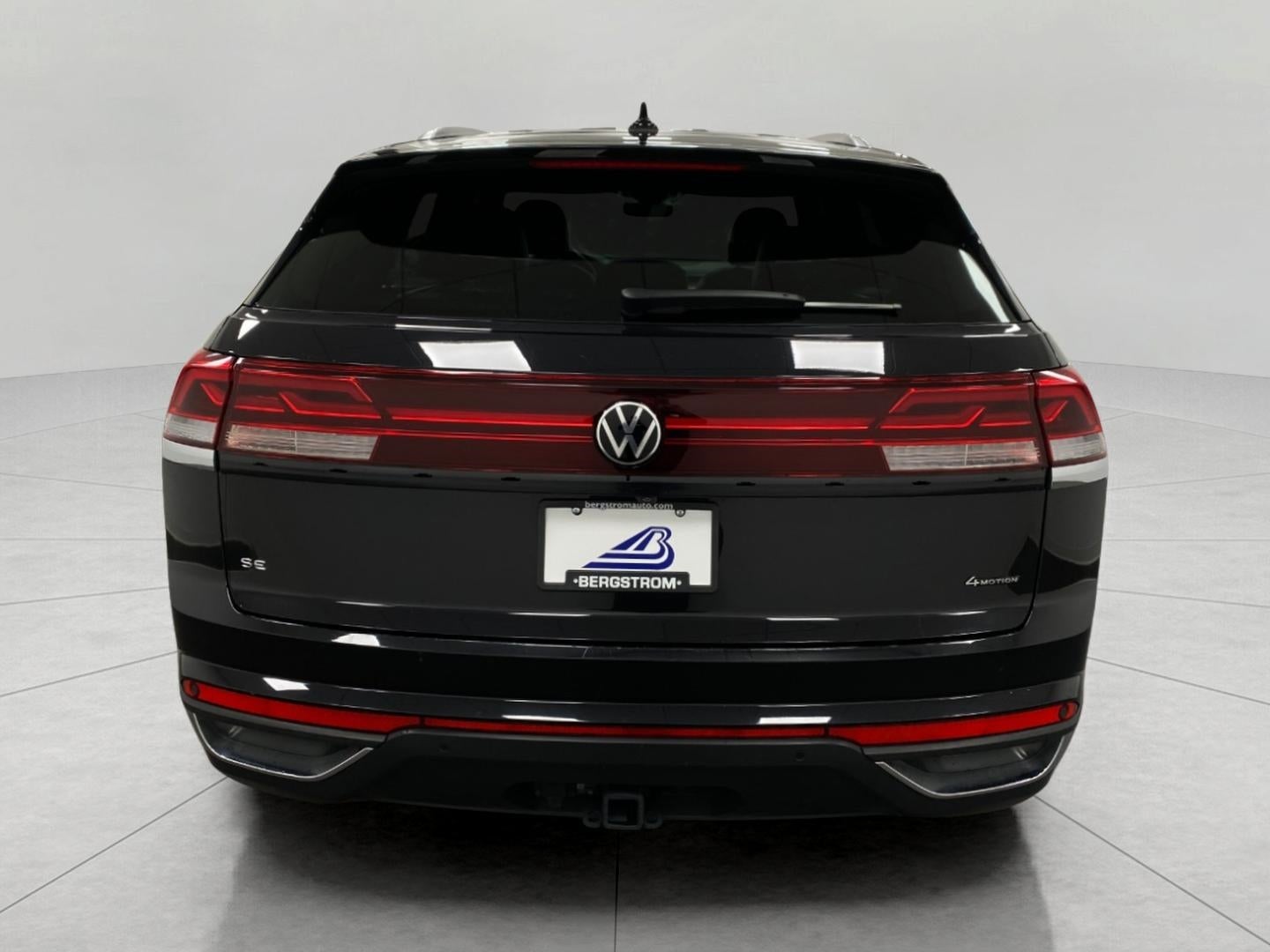 2024 Volkswagen Atlas Cross Sport 2.0T SE w/Technology 4MOTION