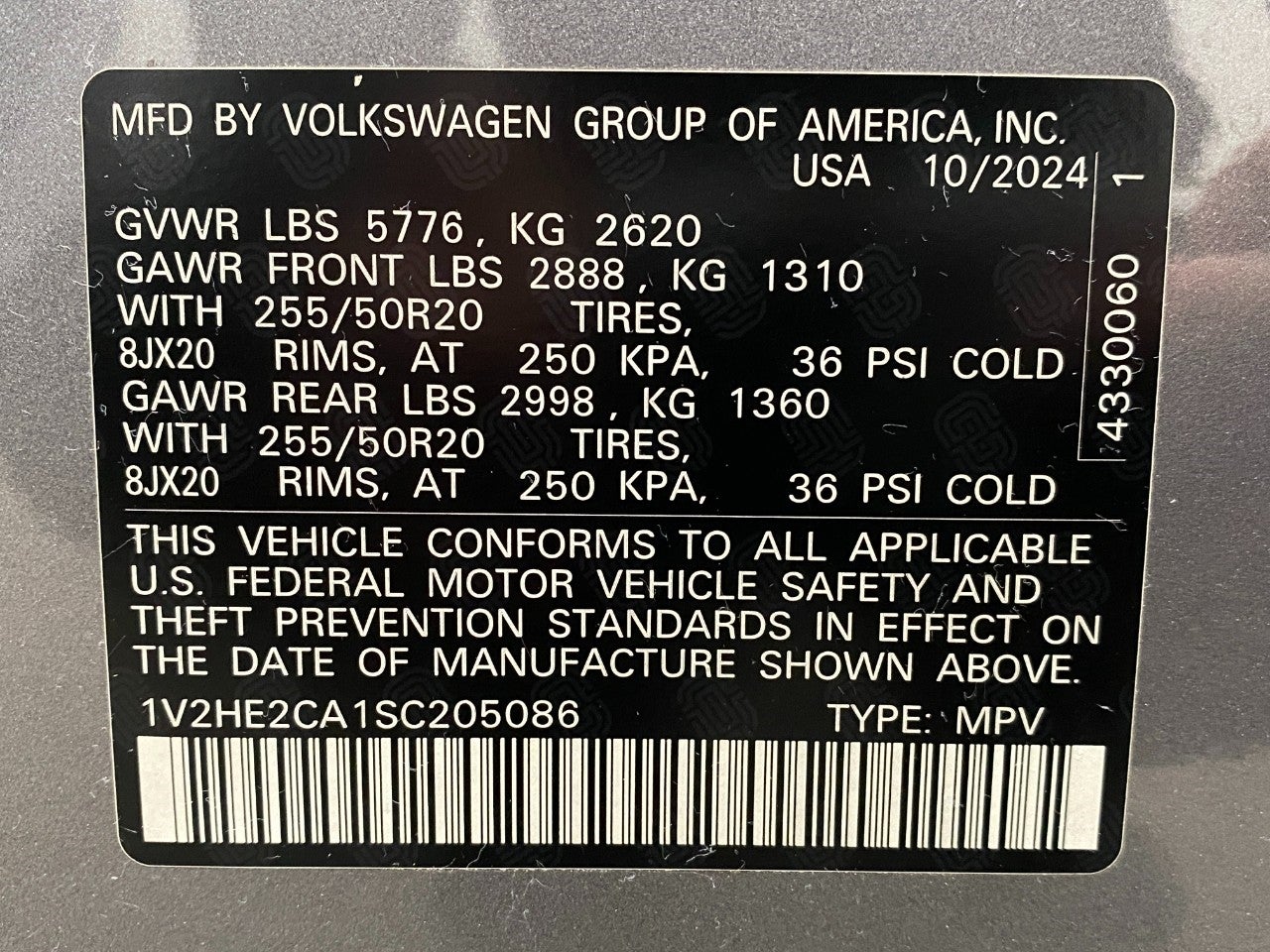 2025 Volkswagen Atlas Cross Sport 2.0T SE w/Technology 4MOTION