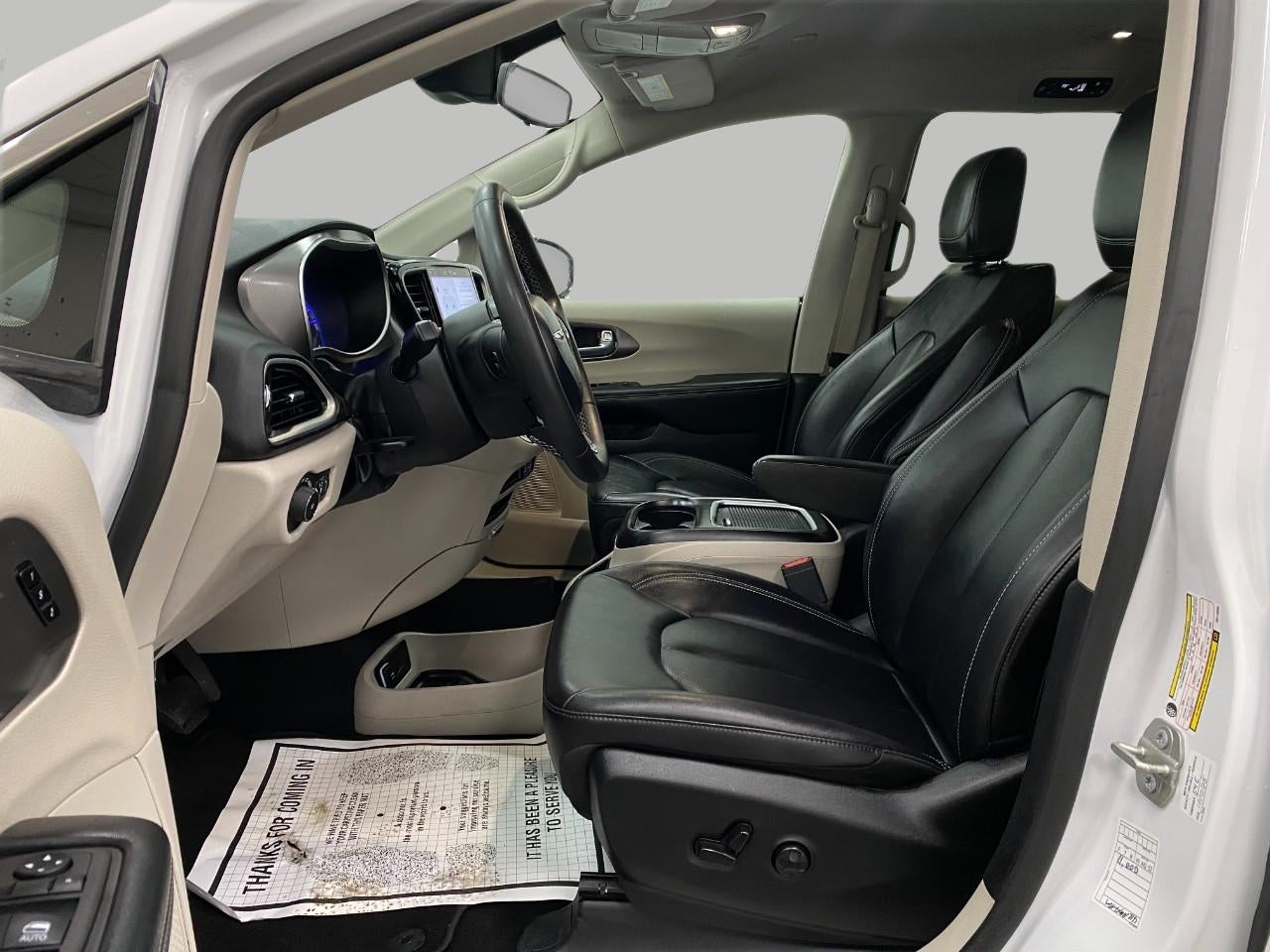 2024 Chrysler Pacifica Touring L FWD