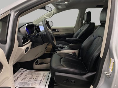 2024 Chrysler Pacifica Touring L FWD