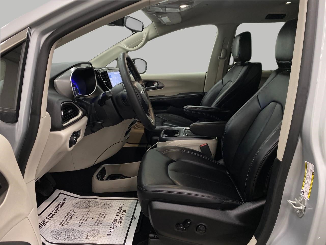 2024 Chrysler Pacifica Touring L FWD