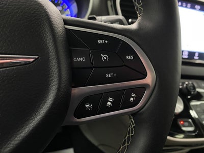 2024 Chrysler Pacifica Touring L FWD