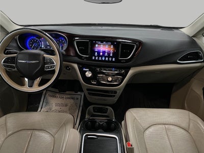 2017 Chrysler Pacifica Limited FWD