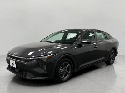 2025 Kia K4 LXS FWD