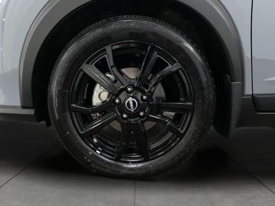 2024 Nissan Kicks SR FWD