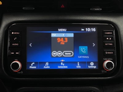 2024 Nissan Kicks SR FWD