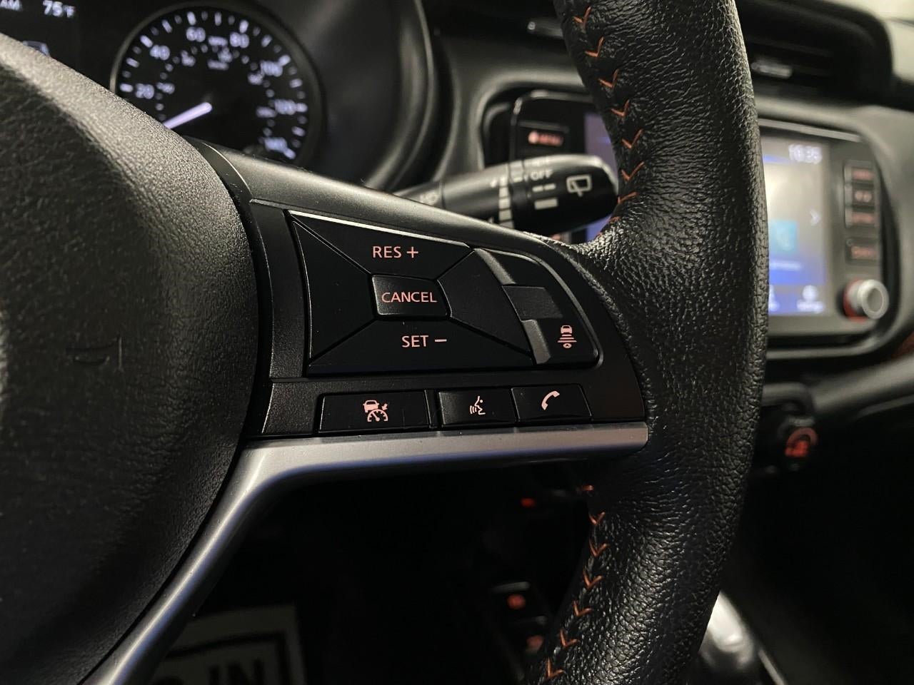 2021 Nissan Kicks SR FWD