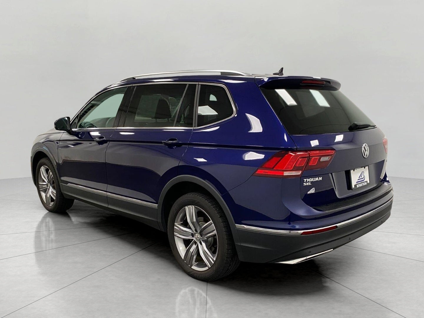 2021 Volkswagen Tiguan 2.0T SEL 4MOTION
