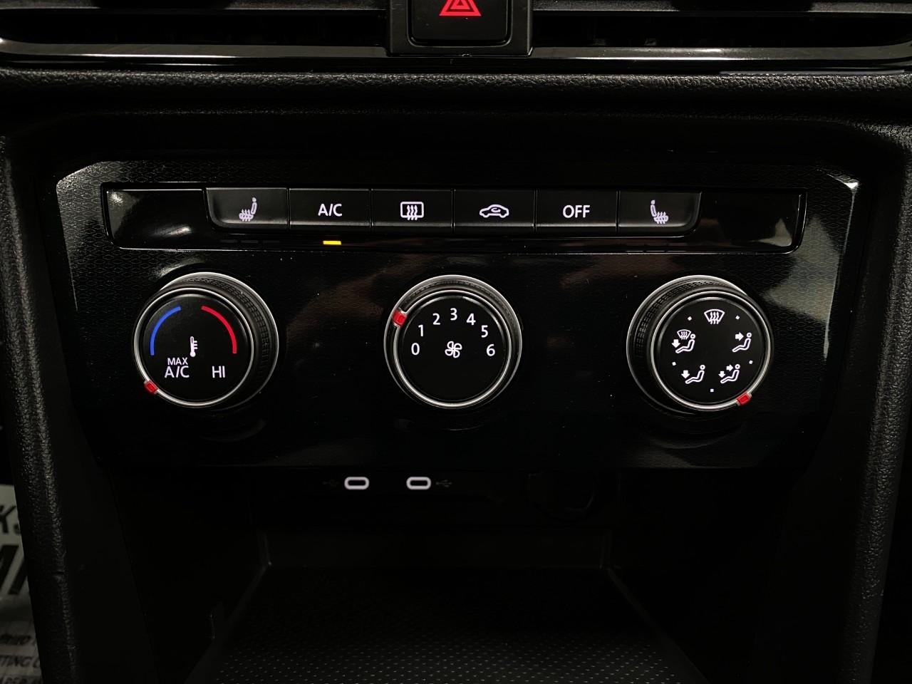 2025 Volkswagen Taos S 4MOTION