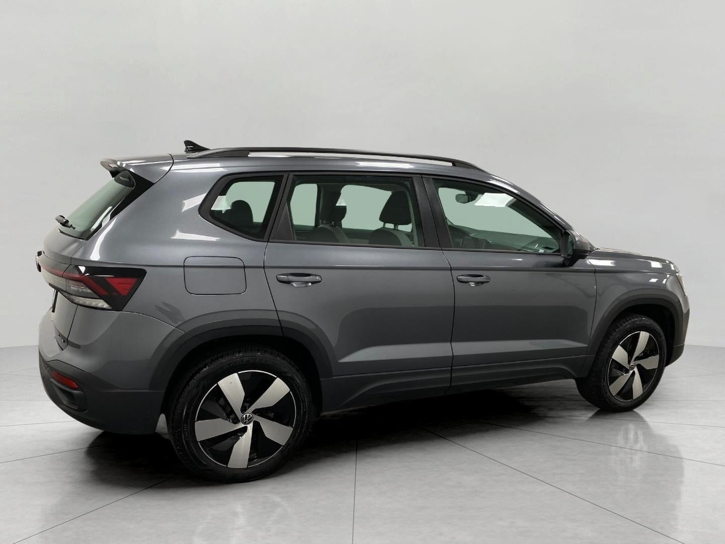 2025 Volkswagen Taos S 4MOTION