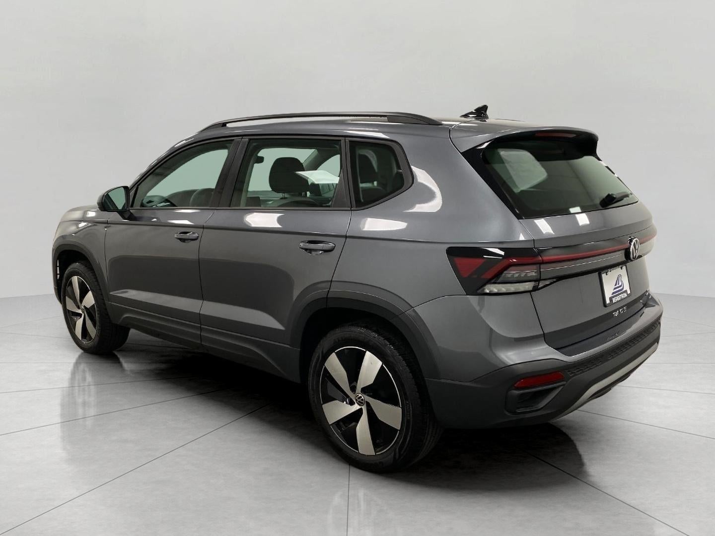2025 Volkswagen Taos S 4MOTION