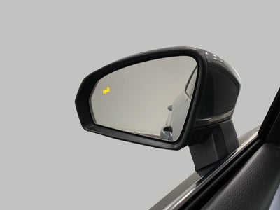 2025 Volkswagen Taos SE 4MOTION