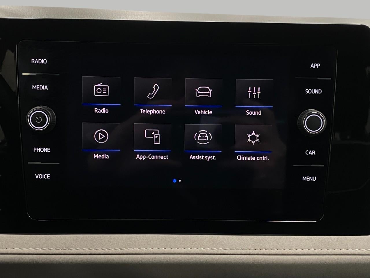 2025 Volkswagen Taos SE 4MOTION