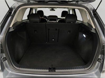 2025 Volkswagen Taos SE 4MOTION