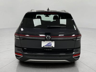 2025 Volkswagen Taos SE 4MOTION