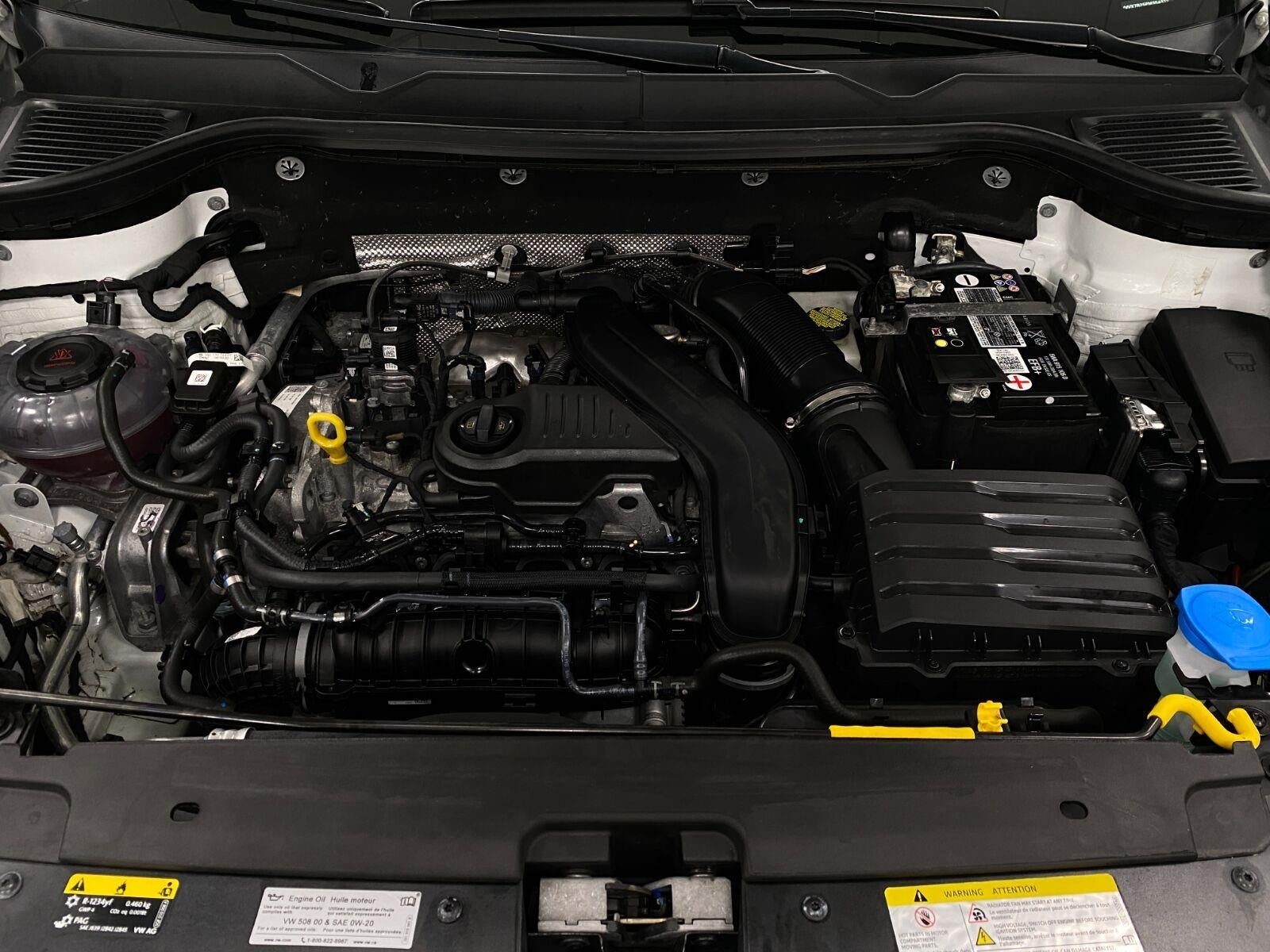 2023 Volkswagen Taos SE 4MOTION