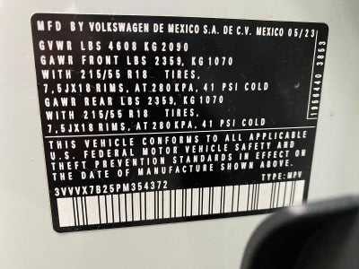 2023 Volkswagen Taos SE 4MOTION
