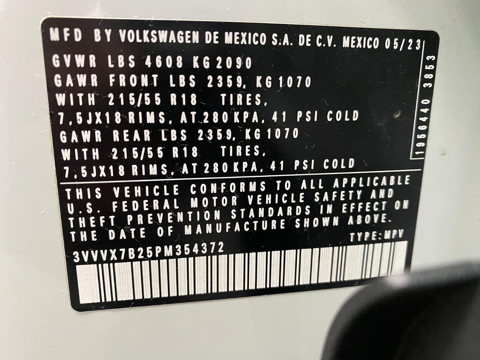 2023 Volkswagen Taos SE 4MOTION