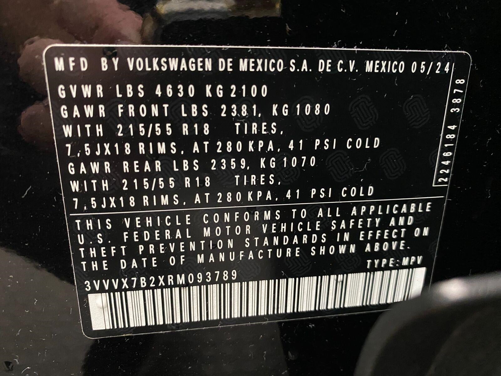 2024 Volkswagen Taos SE 4MOTION