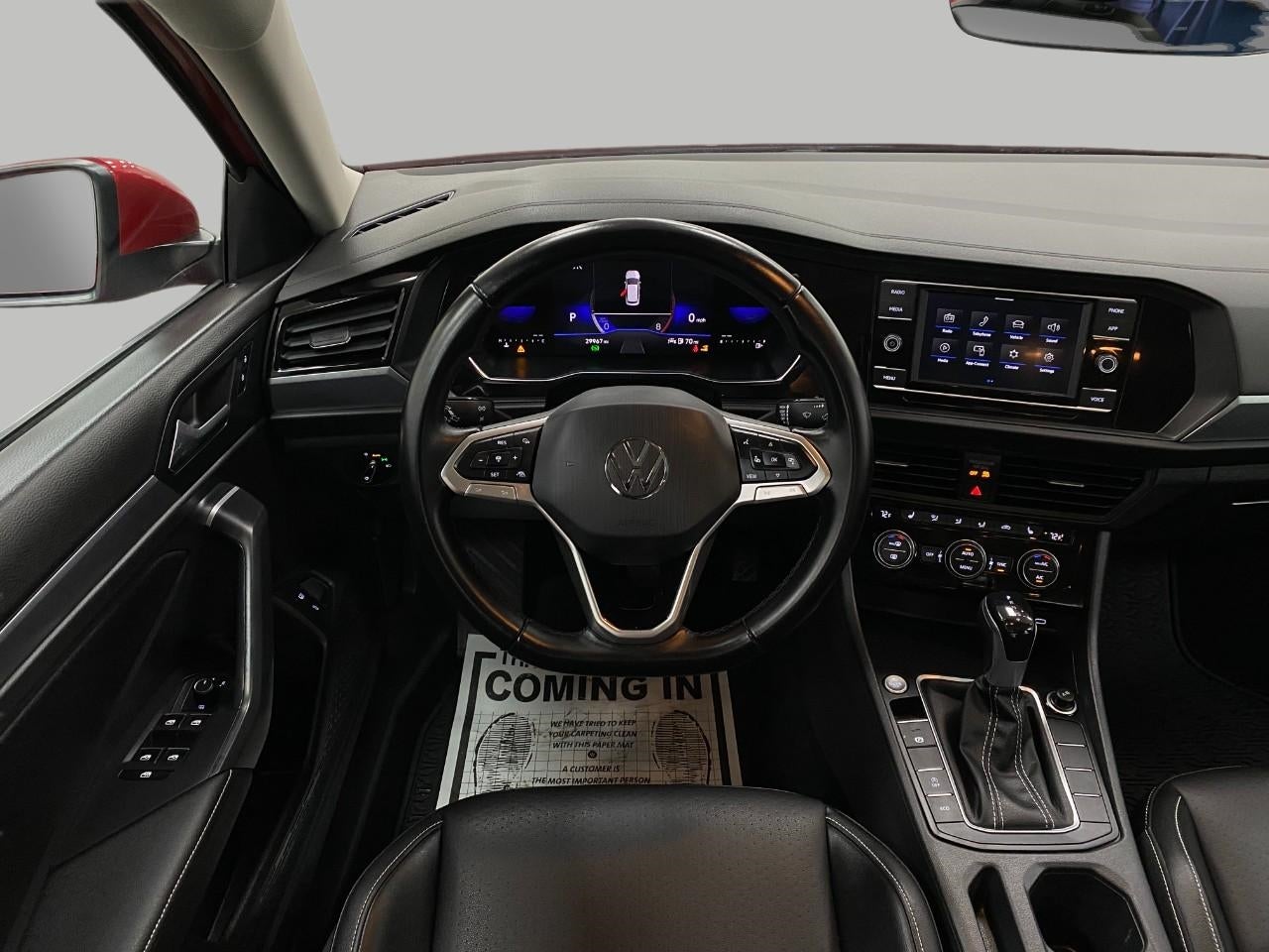 2023 Volkswagen Jetta SE Auto